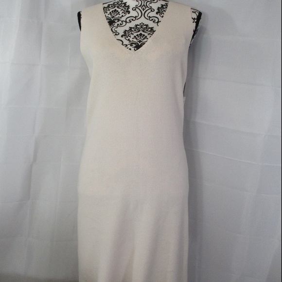 🔥NWT🔥AMORE SLIP ON SLEEVELESS DRESS SIZE MEDIUM - Picture 7 of 7